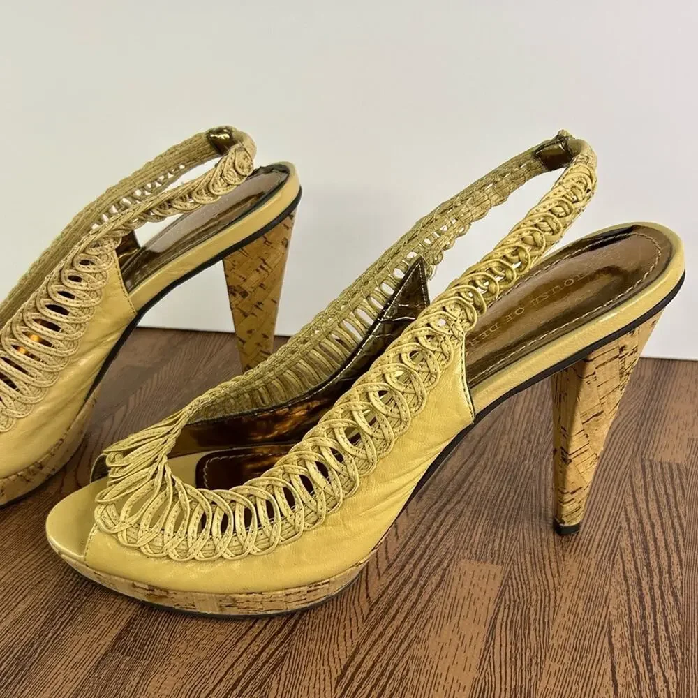 House of Deréon Tan Leather Woven Platform Heels Size 10